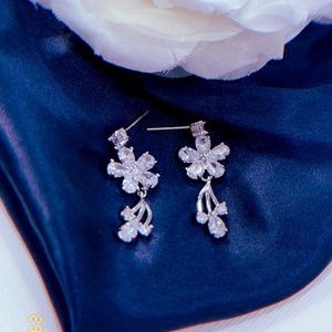 925 Sliver Cubic Zirconia Drop Earrings